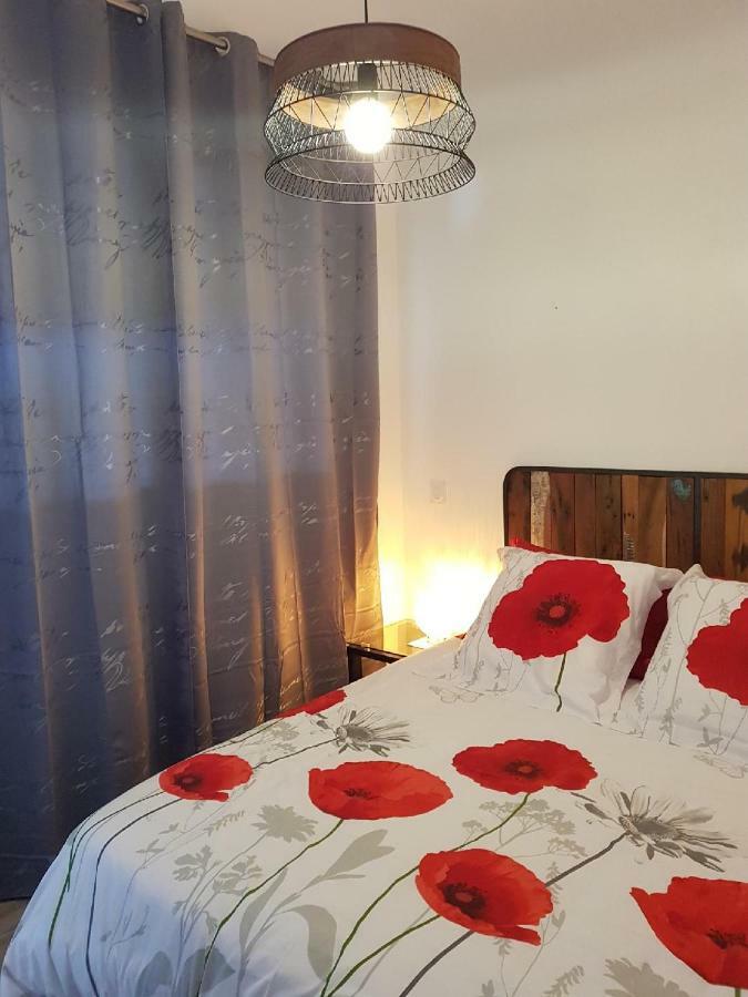 Gite Les Coquelicots Lédenon Dış mekan fotoğraf